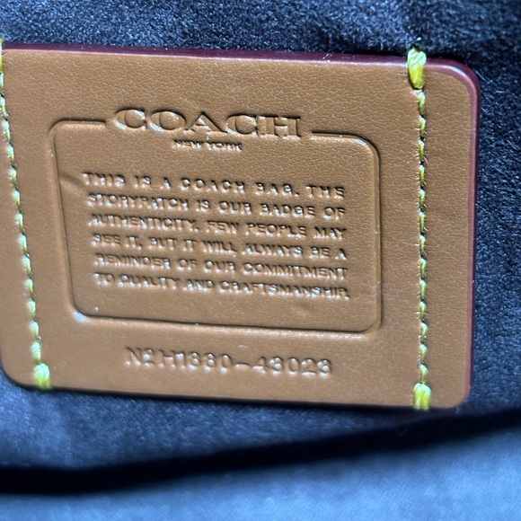 Coach Alexa Turnlock clutch - Picture 10 of 14